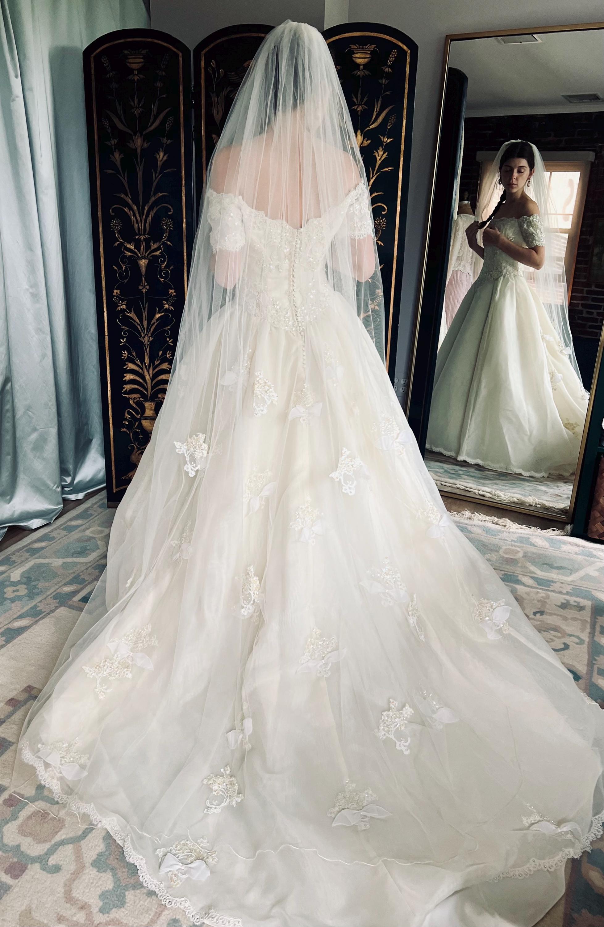 1990s Vintage Buttercup Organza Wedding Dress With Beaded