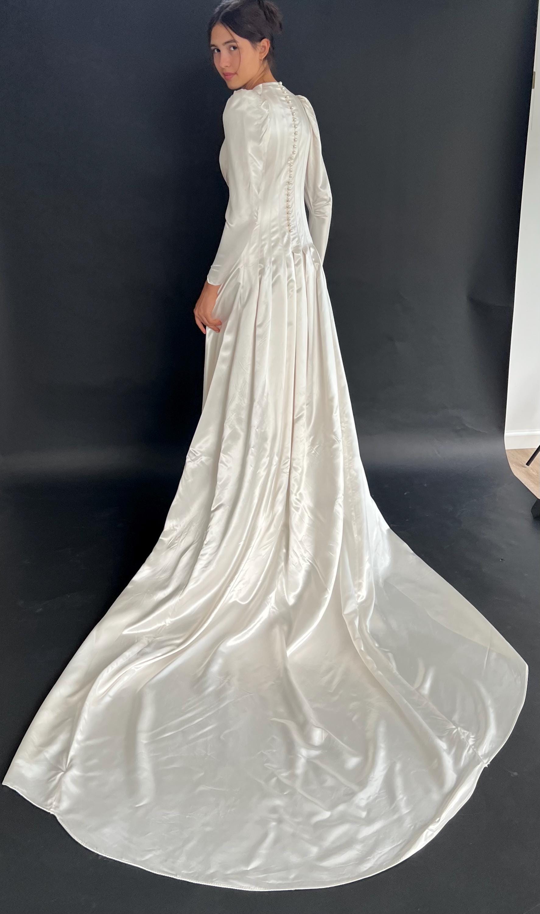 1930s Hollywood Glamour Dress