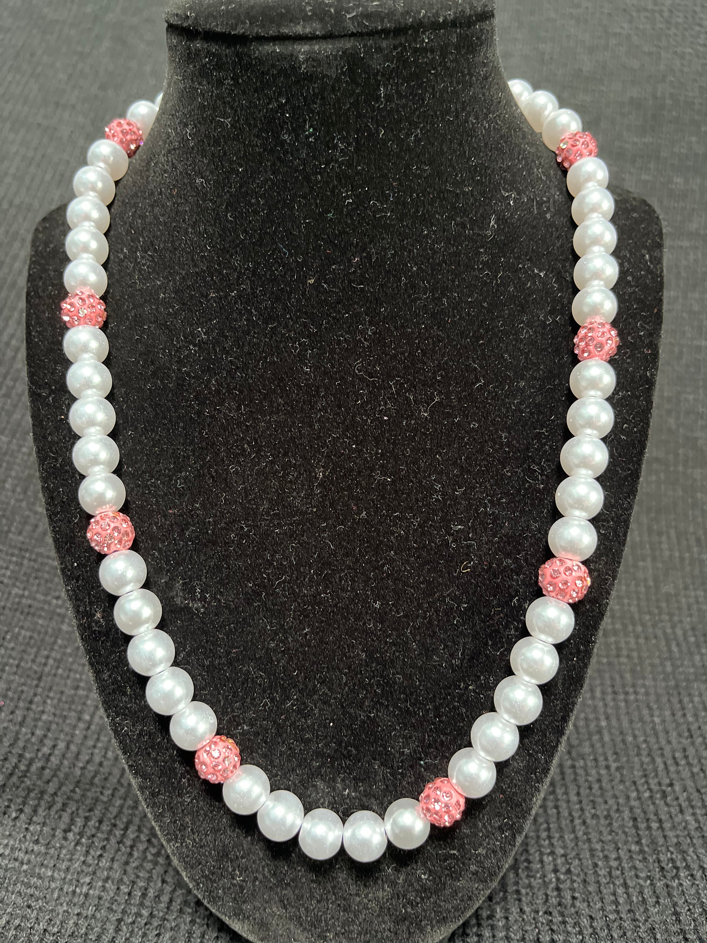 VVV☆HEART SMILE LUCKYBALL PEARL BEADS NECKLACE HEART SMILE LUCKYBALL PEARL BEADS NECKLACE - VVV | 60