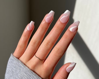 White Abstract Swirl Nails | 10 pcs Neutral Nails | Fake Nails | Press on Nails | Short Coffin Nails |