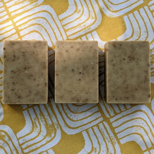 Oatmeal Lavender Sheep's Milk Soap, Gentle Exfoliating Bar Soap, Lavender Aromatherapy Soap, Dry Skin Bar Soap, Moisturizing Bar Soap