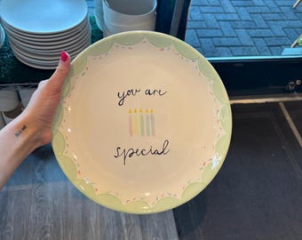 ¡Plato de cumpleaños personalizado para ti!