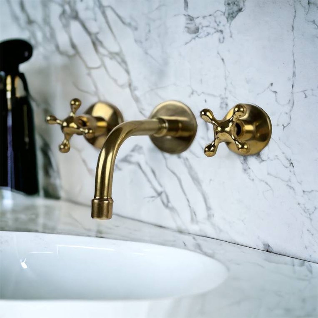 Unlacquered Solid Brass Wall Mountfaucet , Bathroom Faucet , Powder