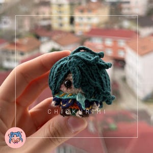 Handmade Tiny Ethereal Painter Amigurumi Doll - Gift for Gamers