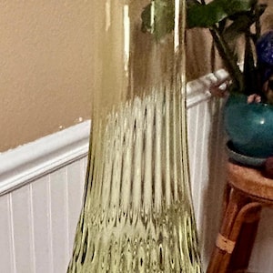 Vintage Fenton 18.5&quot; Avocado Green Hobnail Swung Vase