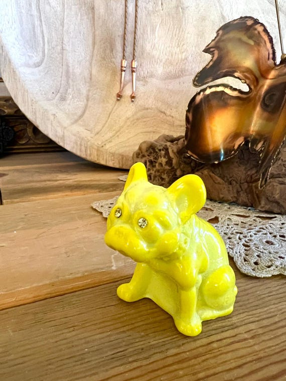 Westmoreland Mold French Bulldog Figurine –dandelion Yellow