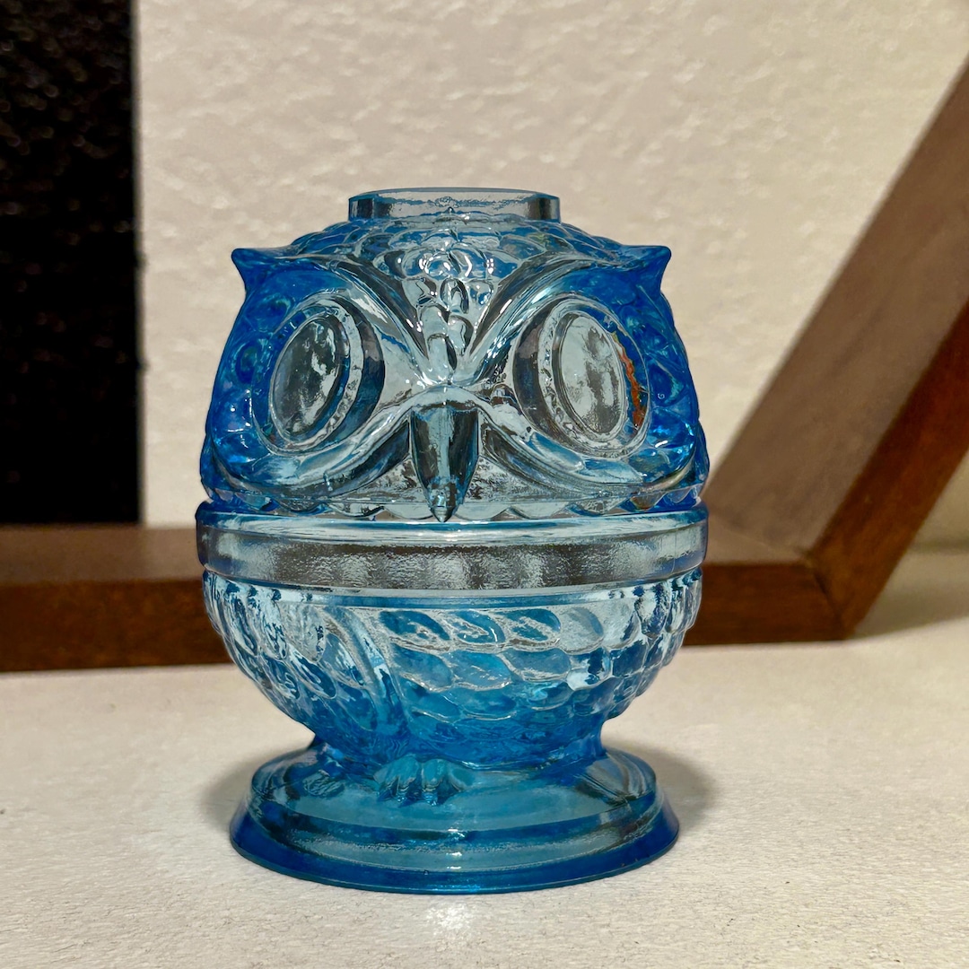 Fenton Mould Wilkerson Glass Lime Ice Blue Uranium Glow Owl Fairy