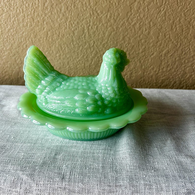 Vintage Mosser Glass Jadeite Covered Hen on Nest - Thumbnail 3