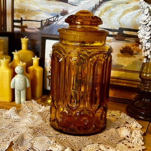 Vintage L.E. Smith Glass Moon and Stars Amber Lidded Canister