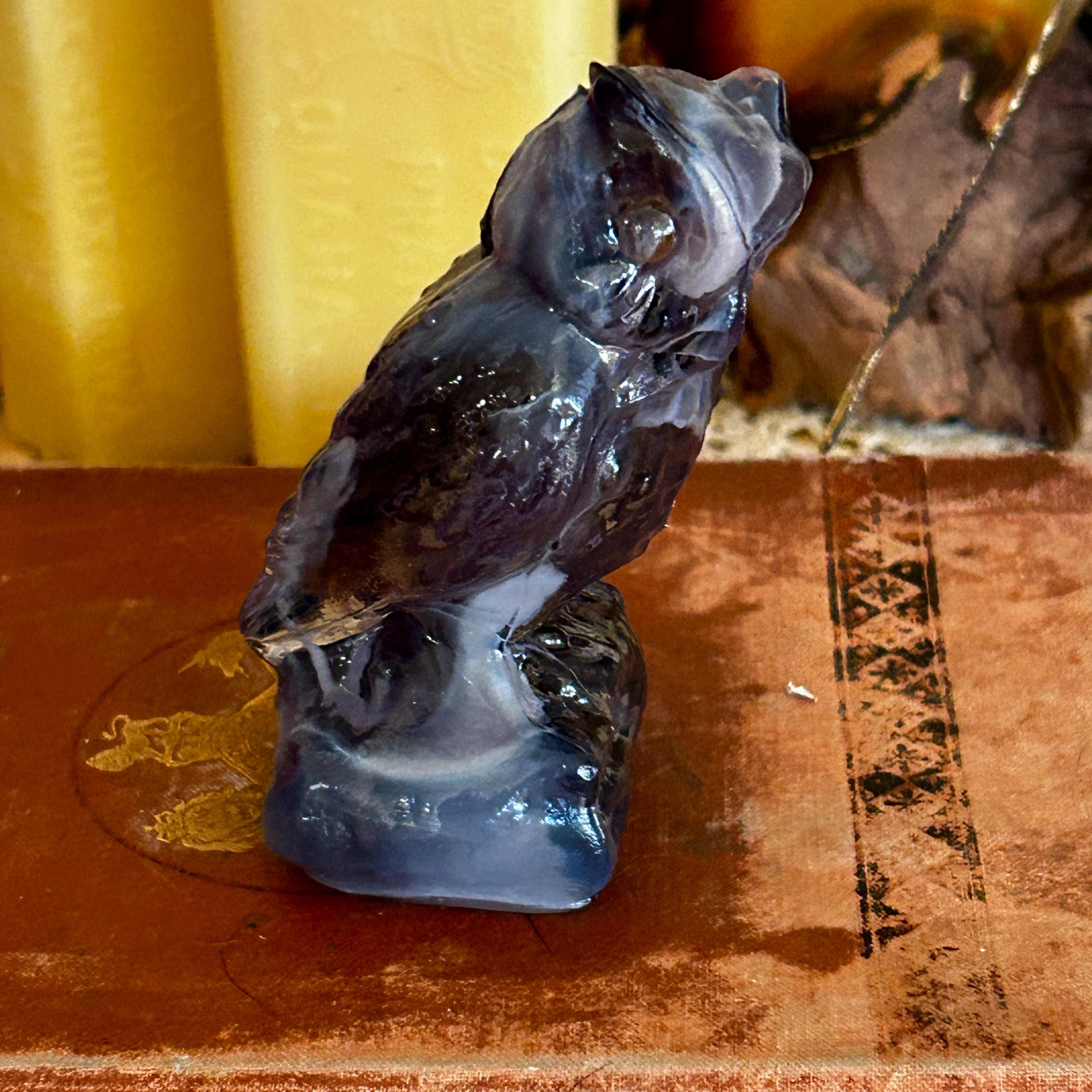Vintage Art Glass Owl Figurine – Purple Slag Glass Owl | Mid-Century Glass Collectible