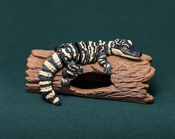 Articulated Baby Alligator