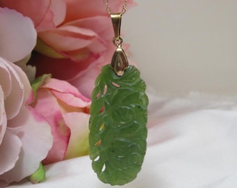 Art Deco 14ct gold mounted nephrite jade pendant, Asian good luck jade gold pendant, Green jade pendant, Gift for her, Gift for him, M6