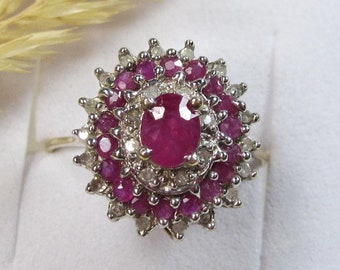 Vintage 9kt yellow gold ruby & diamonds ring, natural ruby gold ring, Ruby dress ring, July birthstone gold ring, anniversary gift, RU12