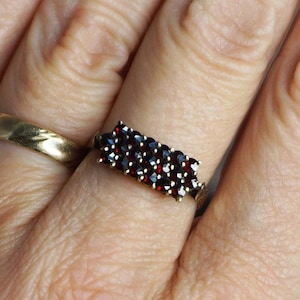 Vintage bohemian garnet silver ring, Bohemian 3 row garnet ring, Gift for her, January birthstone ring, Victorian garnet ring gift , G8