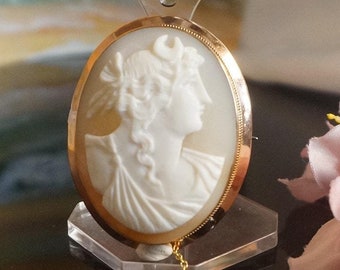 Antique Artemis Cameo, 9kt Rose Gold Cameo Brooch, Victorian gold brooch, hand Carved Cameo Brooch, female bust cameo, gift for her, C22