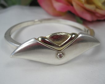Retro Sterling Silver Cuff Bracelet with Dainty Accent Paste Stone, TB184