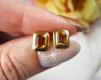 Vintage Gold & Large Citrine Stud Earrings in 9kt Yellow Gold, TB90