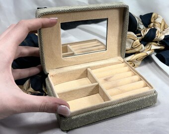 Faux Reptile Travel Accessories Case with Mirror