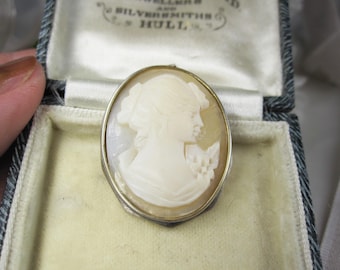 Broche pendentif camée en argent, coquillages naturels Art Déco des années 1920, C33