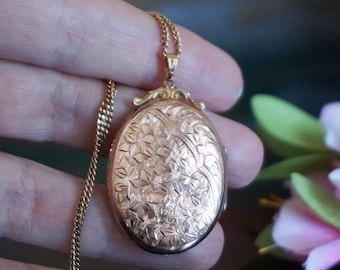 Antique 9ct Gold Locket Pendant | Antique Picture Locket with Floral Engravings  LP12