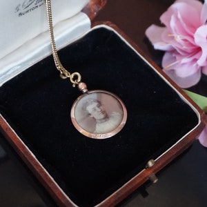 Victorian gold plated pendant, picture locket pendant, Victorian double sided locket, Antique locket pendant, LP8