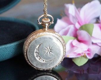 Antiek massief gouden zakhorloge met diamanten halvemaan, W4