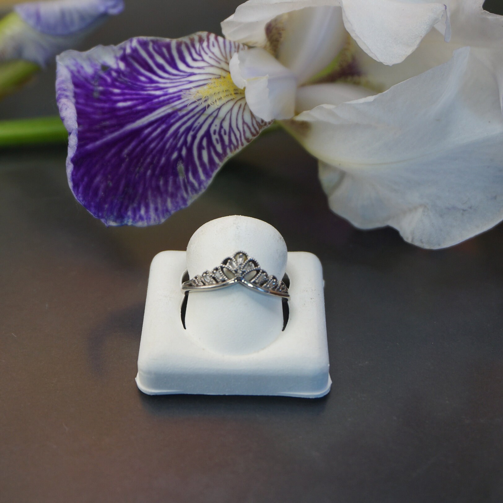 Emmy london palladium ring deals