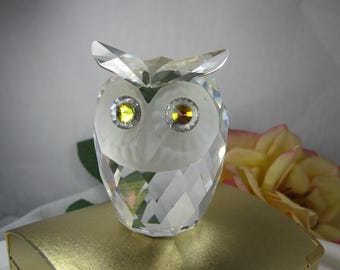 CRYSTAL OWL Medium, Collectible Vintage Crystal Owl Figurine, TB630