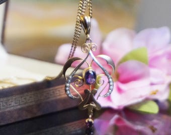 Vintage Lavalier gold pendant, 9ct Gold Amethyst & Seed Pearl Pendant, A14