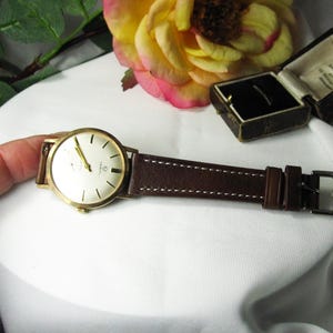 Vintage 9kt gouden herenpolshorloge Verity Incabloc nieuwe leren armband, Zwitsers mechanisch horlogekast, werkende staat, W25 afbeelding 7
