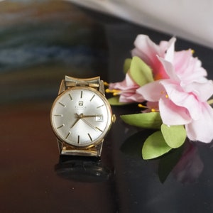 Vintage 9kt gold men wrist watch Tissot Visodate with goldplated bracelet, Swiss made, mechanical in working condition,W20