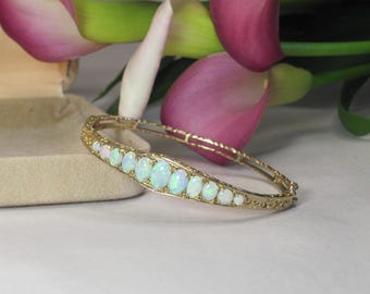 Vintage 10kt gold bangle bracelet & opals, Certified bracelet with appraisal, O.12