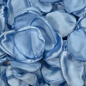 Pétalas azuis decoração de casamento, pétalas de flores, céu azul empoeirado, decoração de corredor de casamento, pétalas de flores, cerimônia azul, decoração de chá de noiva, confete