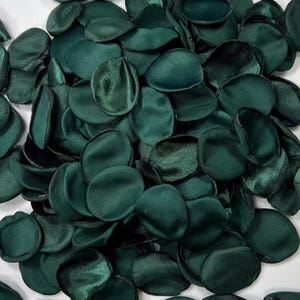 Smaragdgrüne Blütenblätter Hochzeitsdeko Blumenmädchen Blütenblätter Dunkelgrüne Blütenblätter Pfauengrün Walddekor Brautparty Konfetti