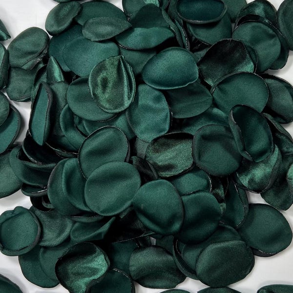 Emerald Green Petals Wedding Decor Flower Girl Petals Dark Green Aisle Flower Petals Peacock Green Forest Decor Bridal Shower Confetti