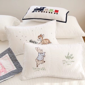 Funda de almohada de algodón acolchada a mano para niños con bordado de dibujos animados de Sailia Design, funda de almohada individual de 30*50cm