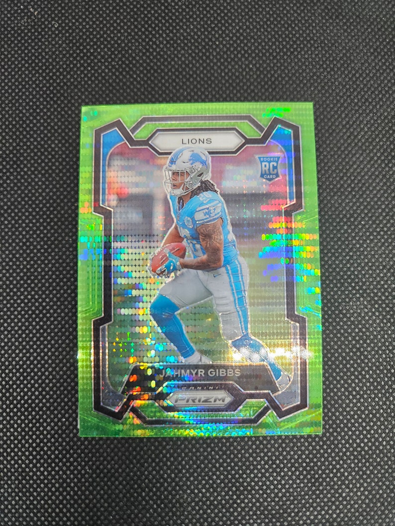 Jahmyr Gibbs Sports Card, Panini Prizm 2024, Green Rookie Pulsar, Card