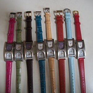2 time zone dual time Blue, black, red, green, pink leather band fashion women&#39;s fun casual travel watch