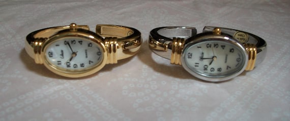 Women's Slip On Number Dial Gold & Silver Finish Casual Wear Fashion Bangle Watch. Please read measurements