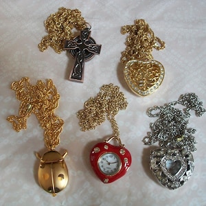 Women&#39;s Gold Finish Lady bug, Red, Gold, Silver Heart, Rose Gold Cross Fashion Necklace Watch & Chain