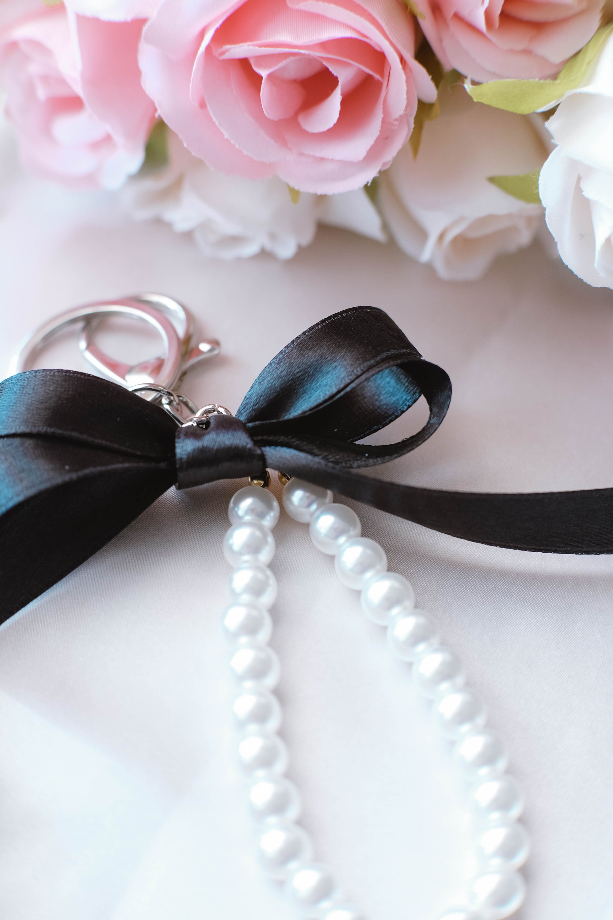 Pearl Keychain Wristlet With Black Bow & Clover Charm - Etsy