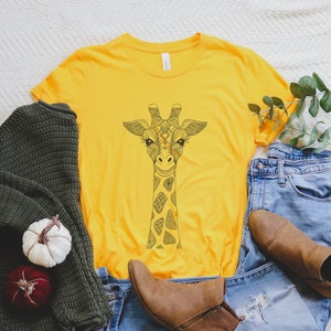 Cute Giraffe Shirt, Nature Lover Shirt, Zoo Shirt, Funny Giraffe Shirt, Giraffe Lover Tee, Cute Animal Shirt, Gift For Giraffe Lover