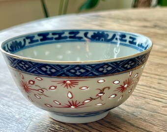 Antique Japanese &#39;Rice Grain&#39; Blue and White Porcelain Bowl -  Blue and White Imari Porcelain Bowl with Hand Painted Red and Gold Symbols