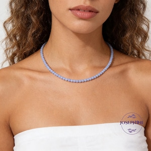 Gargantilha minimalista feminina com contas redondas de ágata rendada azul natural de 3 mm, colar delicado e deslumbrante com cristais, gargantilha boho à prova d'água.
