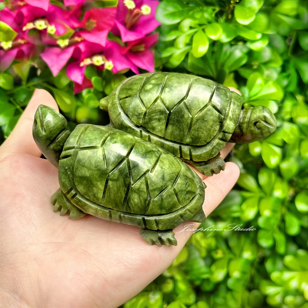 Nephrite Jade Turtle Carving 3 / Turtle Crystal Carving / Polished Green Jade Turtle / Hand