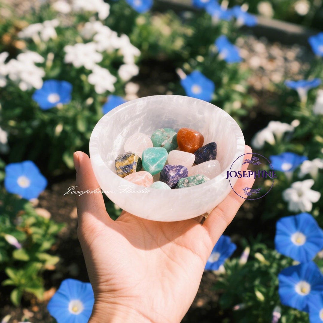 NKlaus Bol En Sélénite 9,5 Cm – Plateau De Chargement Fait à La Main Pour Pierres De Guérison Et Bijoux, Idéal Pour La Purification énergétique Et Les Rituels Spirituels