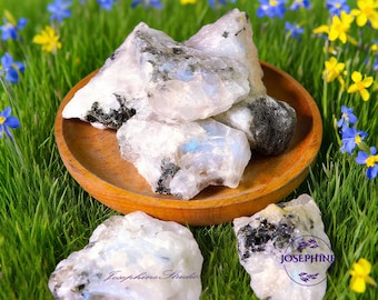 Raw Rough Rainbow Moonstone , 1.5"-2" Gemstone Moonstone Chunks, Healing Crystal Quartz Mineral Rocks Specimens, Crystal Collection Gifts