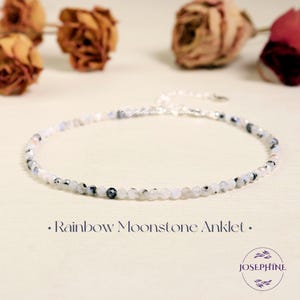 Regenbogen Mondstein Fußkettchen, 2 mm kleine Kristallperlen Sommer Fußkettchen, Heilendes Fußkettchen für Frauen, Minimalistisches atemberaubendes Armband Fußkettchen, Geschenk für sie