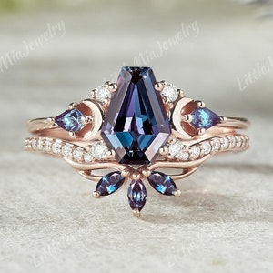 Coffin Cut Alexandrite Engagement Ring Set Vintage Alexandrite Engagement Ring Art Deco Alexandrite Wedding Band Moissanite Rings For Women