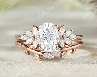 Vintage Oval Moissanite Engagement Ring 14k Rose Gold Moissanite Cluster Wedding Ring Diamond Promise Ring Custom Moissanite Rings for Women